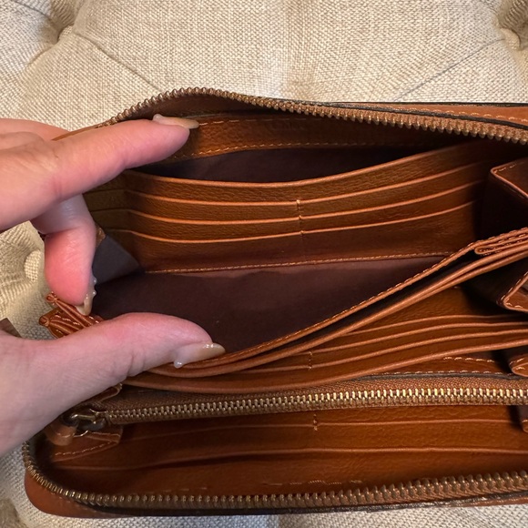 Chloe Marcie Zip Wallet with Gold Accents - Picture 6 of 8